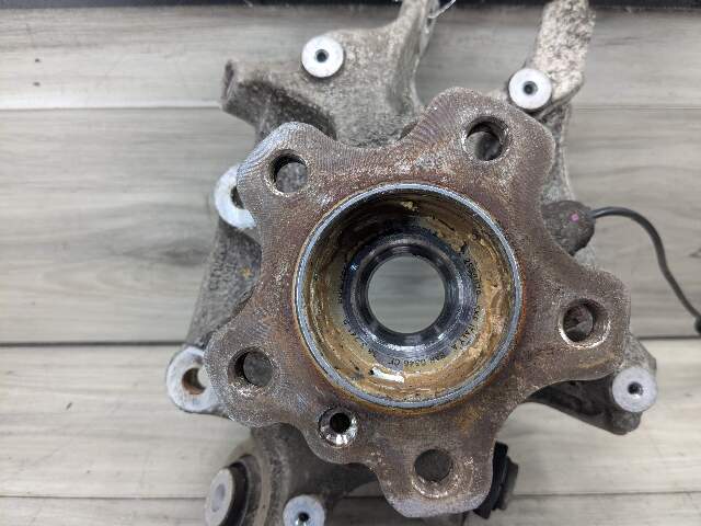 18-24 OEM BMW G01 X3 REAR Left Driver Side Knuckle Wheel Hub Spindle Bearing