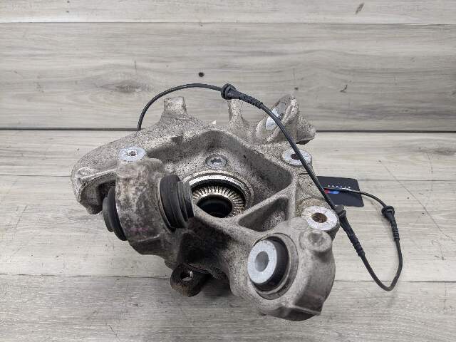 18-24 OEM BMW G01 X3 REAR Left Driver Side Knuckle Wheel Hub Spindle Bearing