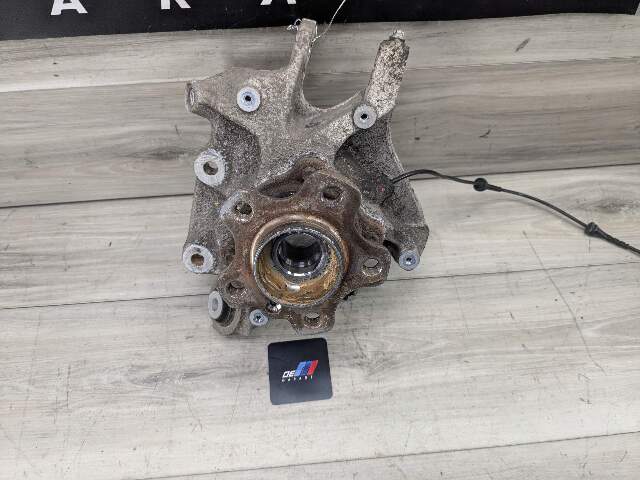 18-24 OEM BMW G01 X3 REAR Left Driver Side Knuckle Wheel Hub Spindle Bearing