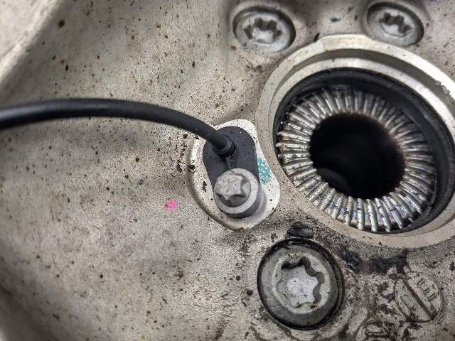 OEM BMW G01 G02 X3 X4 FRONT Right Passenger Knuckle Spindle Wheel Hub Bearing