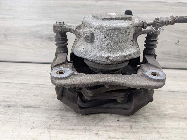 18-24 OEM BMW G01 G02 G20 X3 X4 30 330 FRONT Left Driver Side Brake Caliper