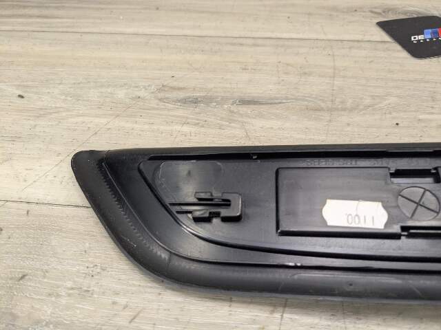 09-15 OEM BMW F01 740 750 M SPORT Rear Right Passenger Door Sill Molding Trim