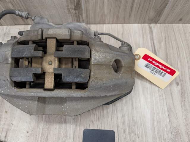 OEM BMW G12 G14 G15 G16 G30 540 740 840 B58 Front Left Driver Brake Caliper Gray