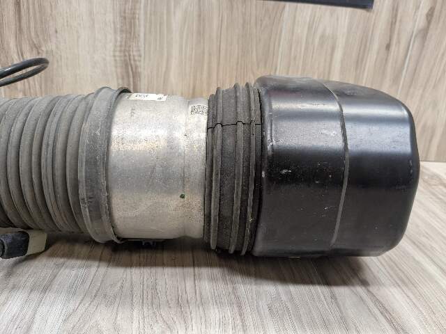 16-22 OEM BMW G12 740i FRONT Right Passenger Air Shock Absorber Strut RWD