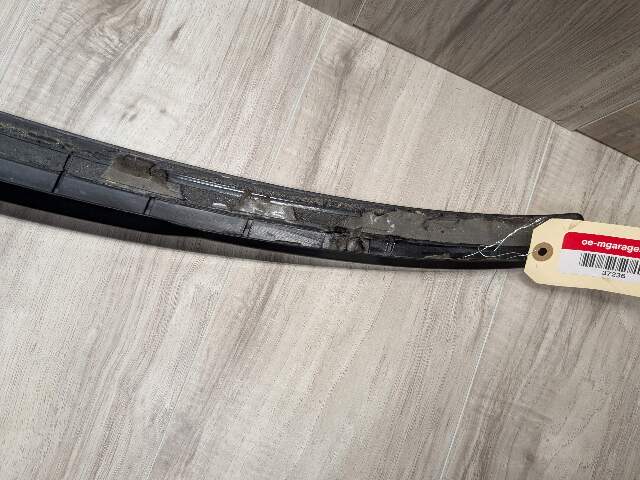*16-22 OEM BMW G11 G12 740 750 760 Rear Lid Trunk Duckbill Spoiler