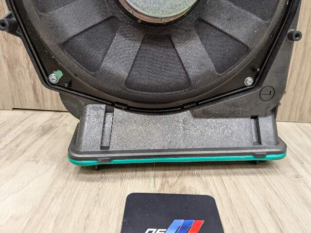 16-19 OEM BMW G30 G12 F90 Front Left Driver Sub Subwoofer Speaker Harman Kardon