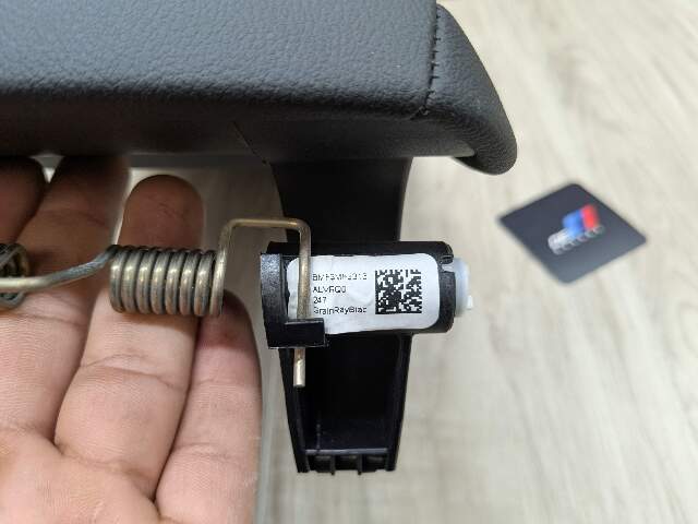 OEM BMW G20 G22 G23 G26 G42 G87 M2 Center Armrest Arm Rest Tray Console Black