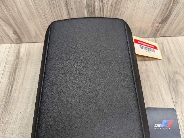 OEM BMW G20 G22 G23 G26 G42 G87 M2 Center Armrest Arm Rest Tray Console Black
