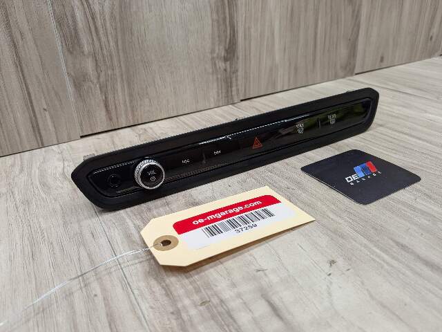 OEM BMW G20 G22 G23 G26 G42 G80 G87 AC Climate Control Panel Radio Media Buttons