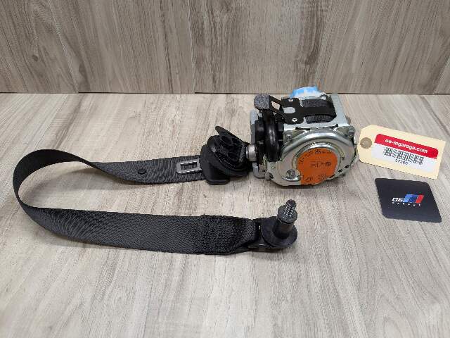 OEM BMW G42 G87 230 M240 M2 Front Right Passenger Seat Belt Seatbelt Retractor