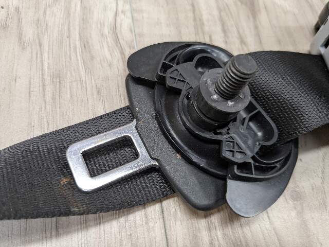 22-25 OEM BMW G42 G87 230 M240 M2 Front Left Driver Seat Belt Seatbelt Retractor