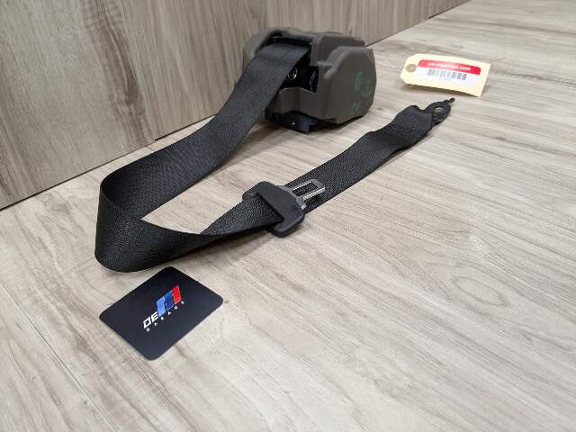 OEM BMW G42 G87 230 M240 M2 Rear Left Right Seat Belt Seatbelt Retractor Black
