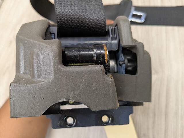 OEM BMW G42 G87 230 M240 M2 Rear Left Right Seat Belt Seatbelt Retractor Black