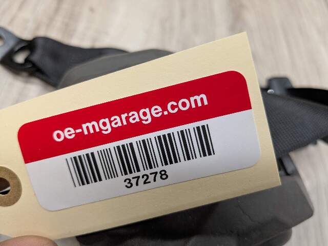 OEM BMW G42 G87 230 M240 M2 Rear Left Right Seat Belt Seatbelt Retractor Black