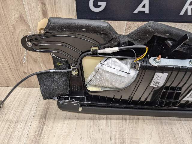 OEM BMW G42 230 M240 Rear Right Passenger Seat Bolster Cushion Airbag Air Bag