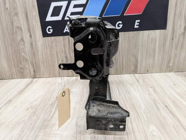 OEM BMW G20 G22 G23 G26 Front Left Driver Radiator Reinforcement Support Bracket