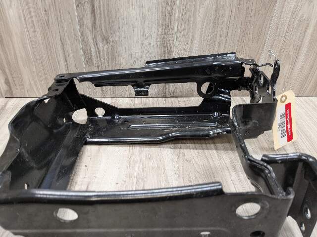 OEM BMW G20 G22 G23 G26 Front Left Driver Radiator Reinforcement Support Bracket