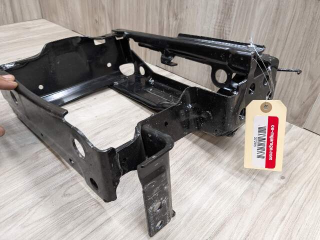 OEM BMW G20 G22 G23 G26 Front Left Driver Radiator Reinforcement Support Bracket