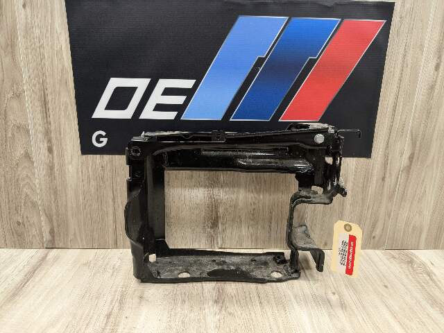 OEM BMW G20 G22 G23 G26 Front Left Driver Radiator Reinforcement Support Bracket