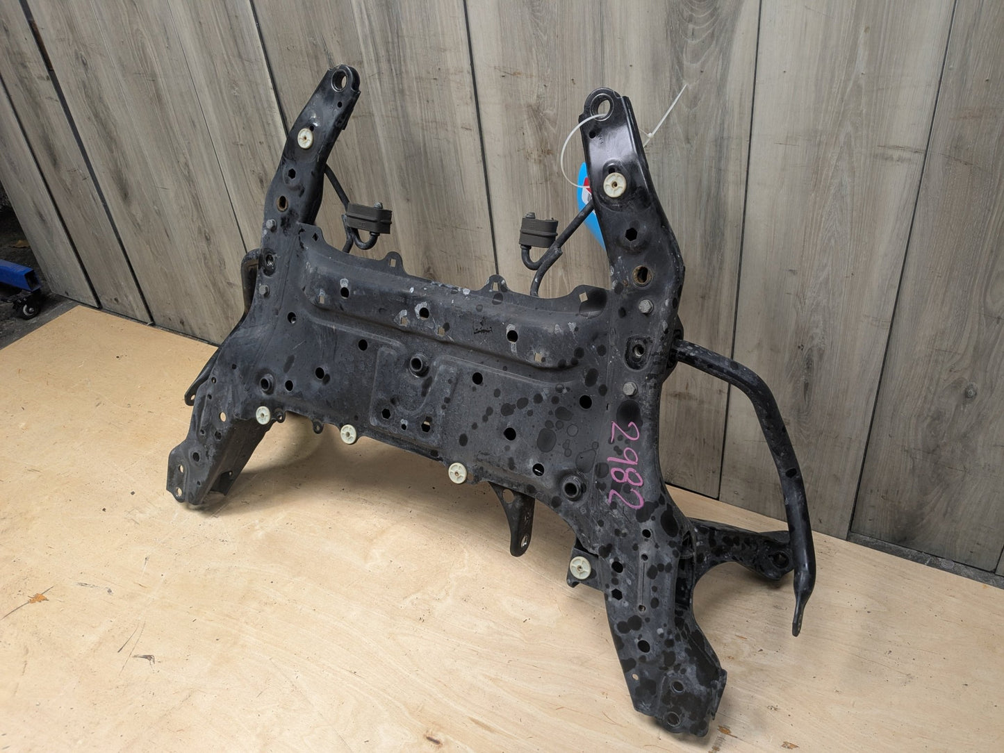 OEM BMW F39 F44 F48 X1 X2 Front Axle Subframe Carrier Crossmember Cradle