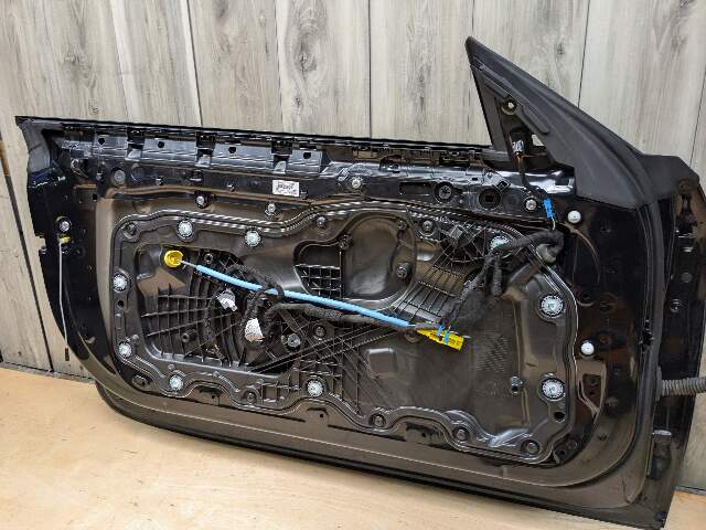 21-25 OEM BMW G22 G23 G82 G83 430 M440 Front Left Driver Door Shell Panel Black