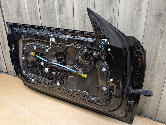 21-25 OEM BMW G22 G23 G82 G83 430 M440 Front Left Driver Door Shell Panel Black