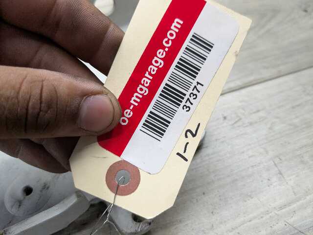 OEM BMW F22 F23 F30 F32 F33 F36 F80 F82 F83 F87 Left Right Side Hood Hinges PAIR