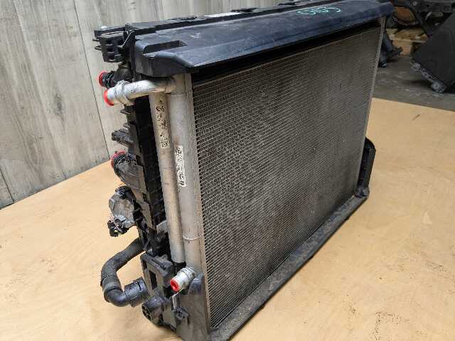 OEM BMW G12 M760 G16 M850 G30 M550 Radiator Condenser Cooling Fan Shroud 1000W