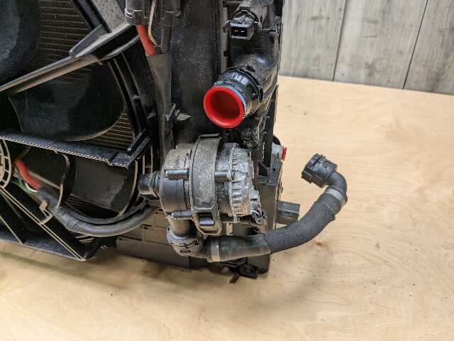OEM BMW G12 M760 G16 M850 G30 M550 Radiator Condenser Cooling Fan Shroud 1000W