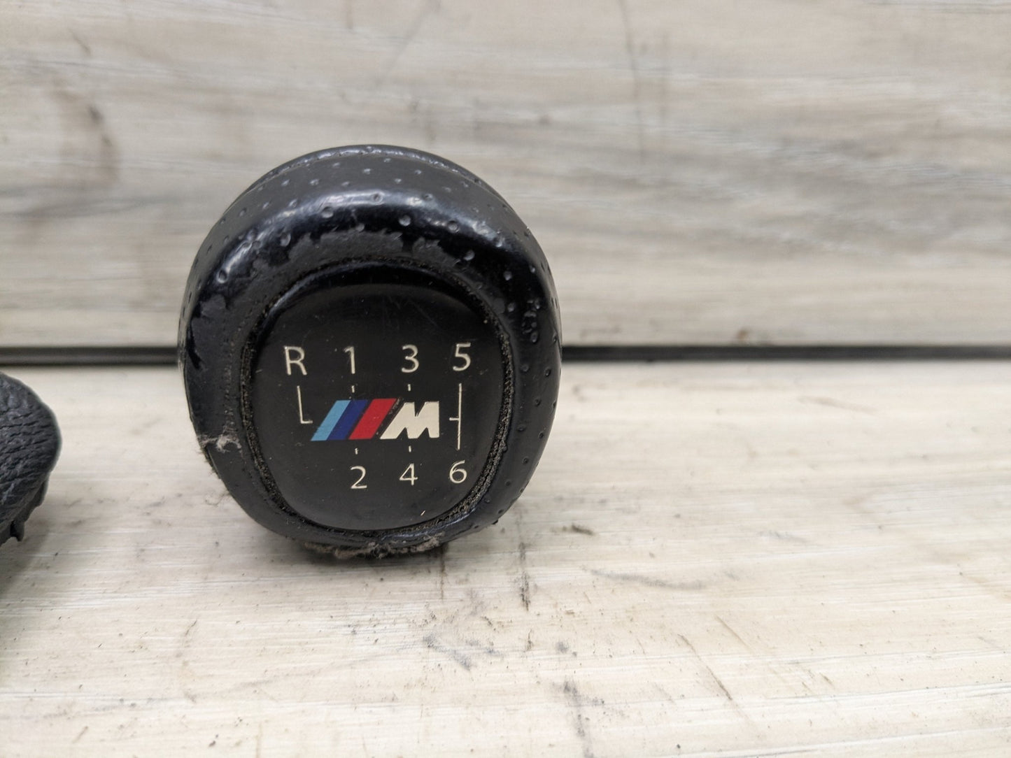 *09-13 OEM BMW E90 E92 E93 MANUAL Leather Gear Shift Knob w/ Boot & Foam