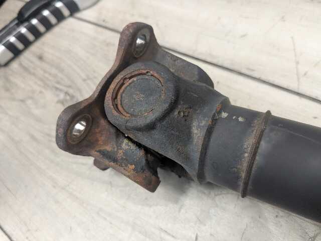 OEM BMW F22 F23 F30 F32 F33 F36 Front Driveshaft Drive Shaft Axle Propeller