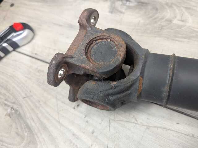 OEM BMW F22 F23 F30 F32 F33 F36 Front Driveshaft Drive Shaft Axle Propeller