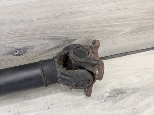 OEM BMW F22 F23 F30 F32 F33 F36 Front Driveshaft Drive Shaft Axle Propeller