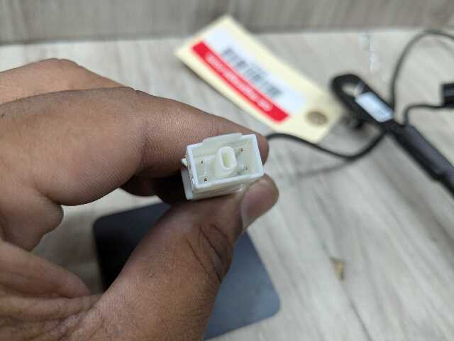 20-24 OEM BMW F44 228 M235 Front Left Driver or Right Passenger Seat Belt Buckle