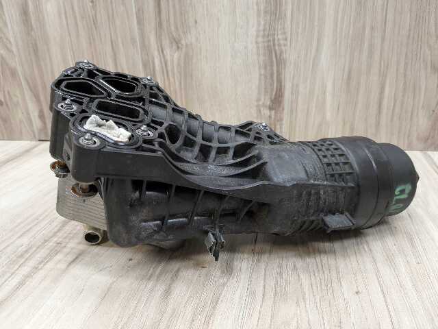 20-24 OEM BMW F39 F44 F48 MINI F55 F56 X1 X2 228 Engine B46 Oil Filter Housing