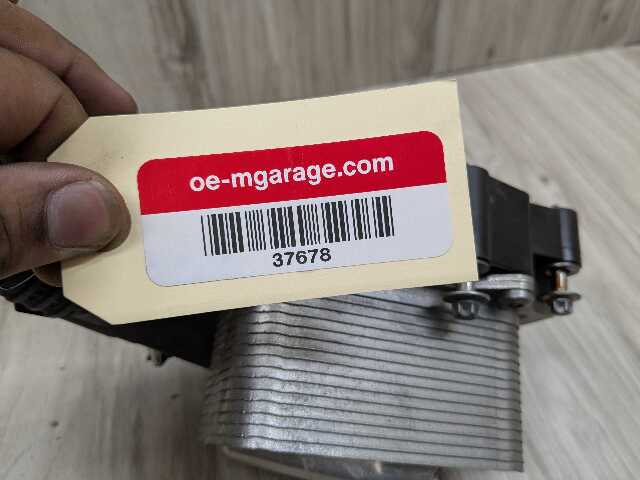 20-24 OEM BMW F39 F44 F48 MINI F55 F56 X1 X2 228 Engine B46 Oil Filter Housing