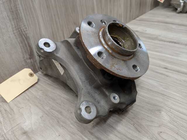16-24 OEM BMW F39 F44 F48 X1 X2 Front Left Driver Side Knuckle Wheel Hub Bearing