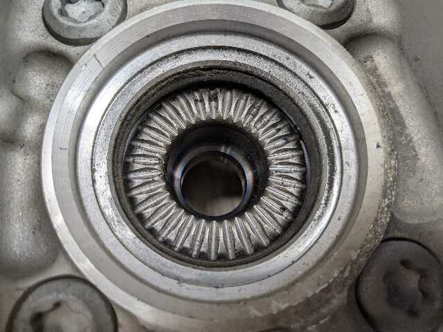 16-24 OEM BMW F39 F44 F48 X1 X2 Front Left Driver Side Knuckle Wheel Hub Bearing