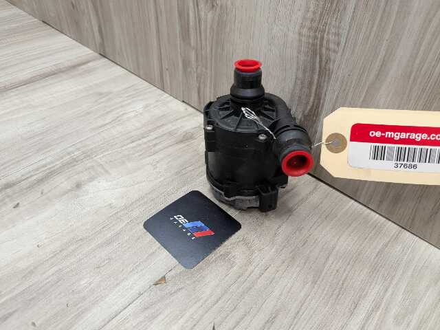 16-24 OEM BMW F90 G11 G12 G30 M5 Engine Electric Auxiliary Water Coolant Pump
