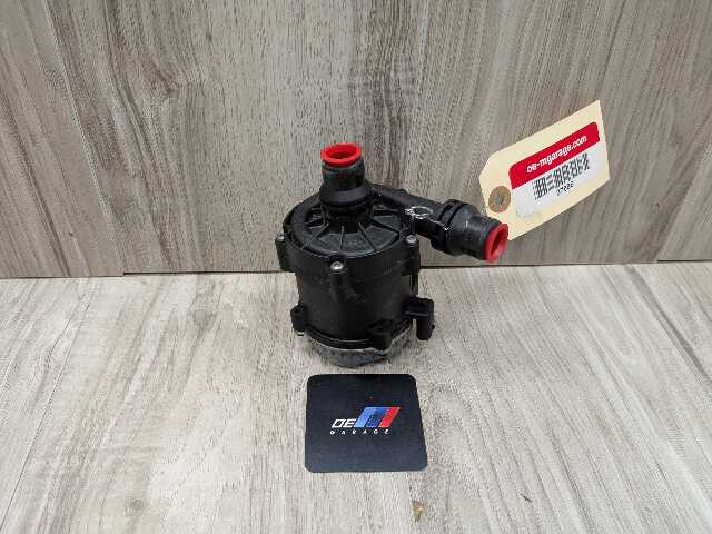 16-24 OEM BMW F90 G11 G12 G30 M5 Engine Electric Auxiliary Water Coolant Pump