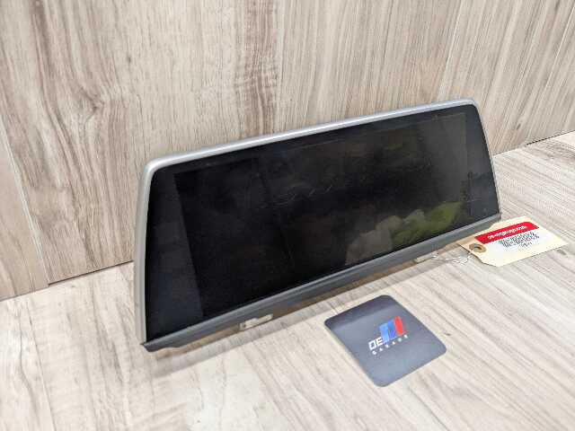 16-19 OEM BMW G11 G12 740 750 M760 Navigation Display Monitor Screen 10,25"