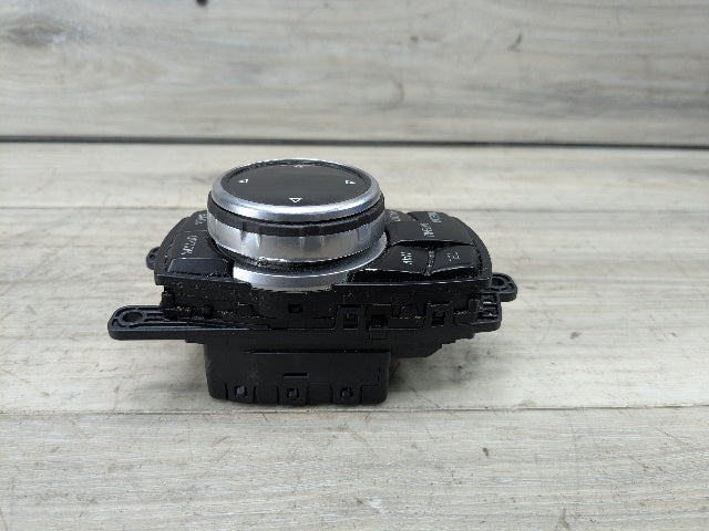 *OEM BMW F32 F30 F10 F80 F82 M3 M4 M5 iDrive Navigation Controller Knob NBT NAV