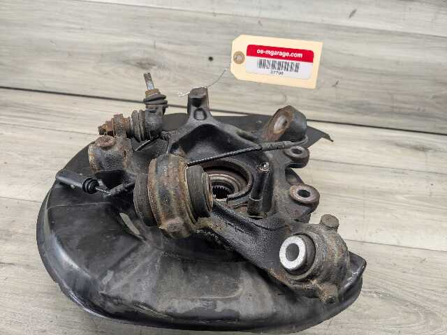 12-18 OEM BMW F30 F31 328 335 REAR Left Driver Wheel Hub Knuckle Spindle Bearing