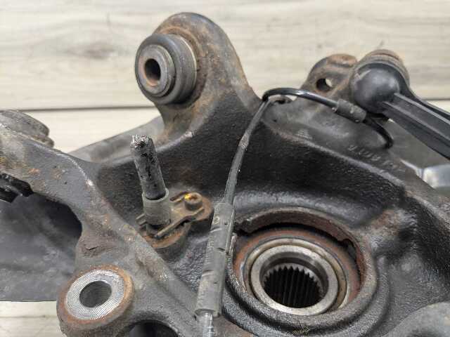 12-18 OEM BMW F30 F31 328 335 REAR Left Driver Wheel Hub Knuckle Spindle Bearing