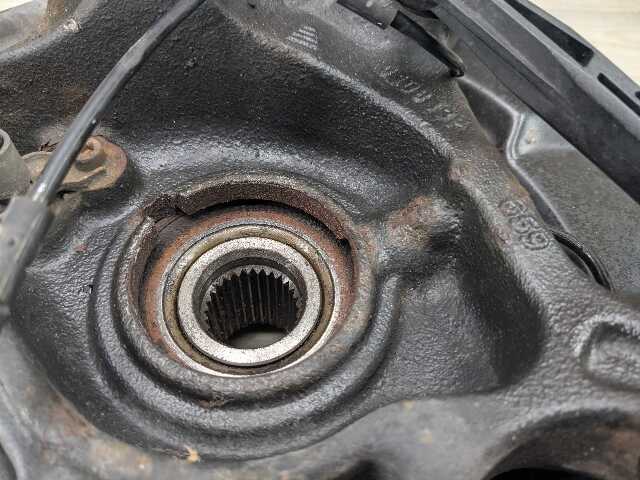 12-18 OEM BMW F30 F31 328 335 REAR Left Driver Wheel Hub Knuckle Spindle Bearing