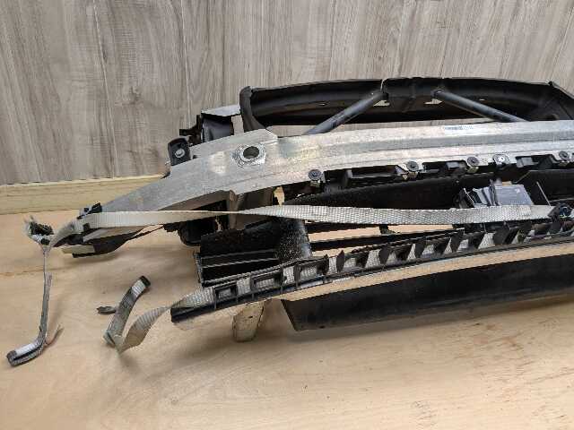 16-19 OEM BMW G12 740 750 Front Clip Radiator Support Frame Reinforcement Bar