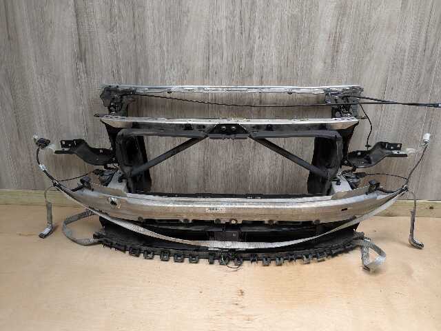 16-19 OEM BMW G12 740 750 Front Clip Radiator Support Frame Reinforcement Bar