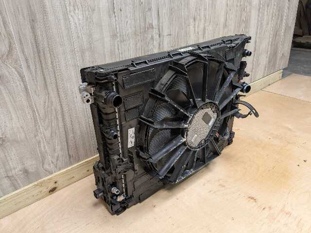 16-19 OEM BMW G12 750 G30 M550 Engine N63R Radiators Cooling Fan Shroud 850W