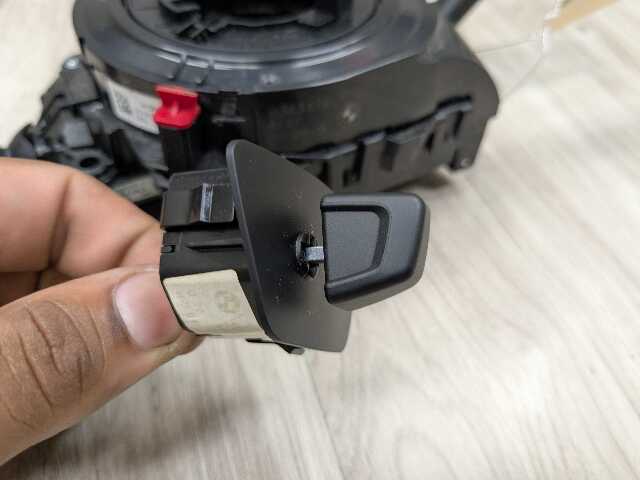 16-19 OEM BMW G11 G12 740 750 M760 Steering Switch Control Sensor Clock Spring