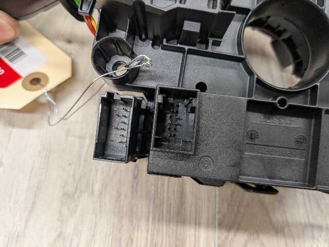 16-19 OEM BMW G11 G12 740 750 M760 Steering Switch Control Sensor Clock Spring